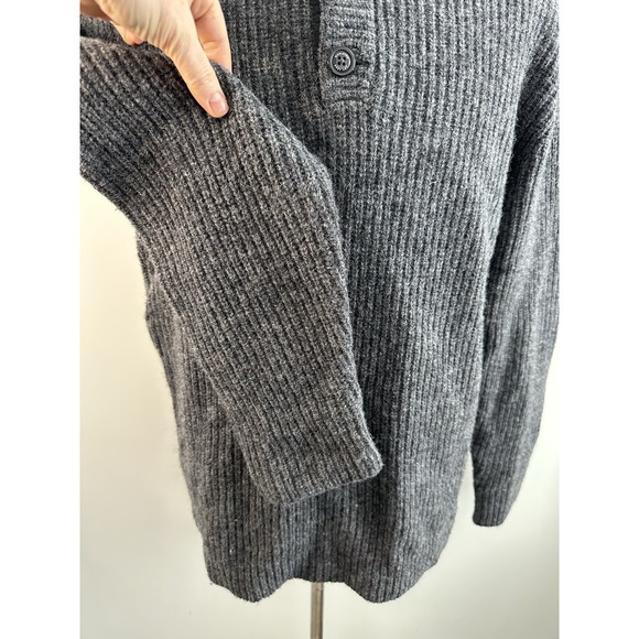 Woolrich Men's Large Gray Ribbed Wool Henley Sweater Mock Neck 100% Wool - Picture 3 of 7